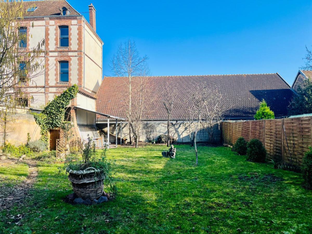 Au petit Jardin Sézannais Villa Sézanne Esterno foto