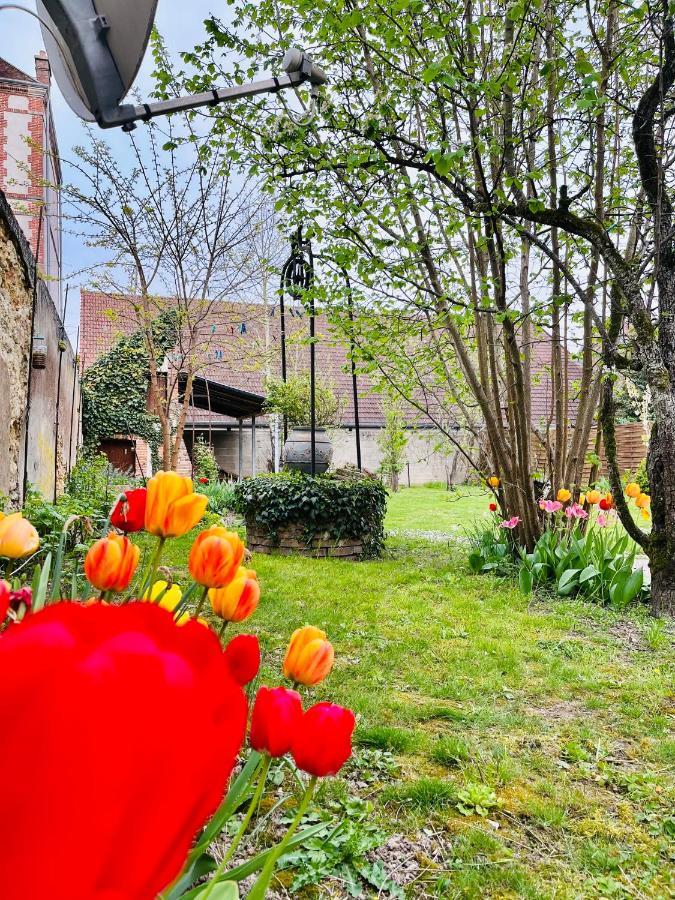 Au petit Jardin Sézannais Villa Sézanne Esterno foto